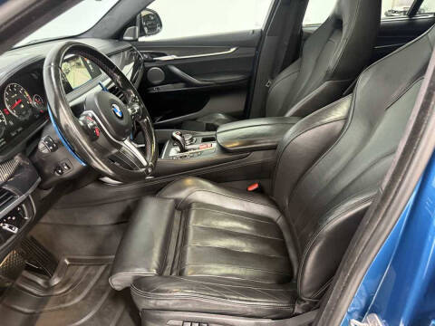 2015 BMW X6 M
