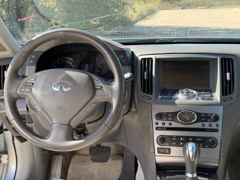 2011 Infiniti G25 Sedan Journey