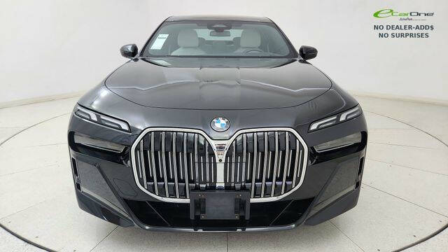 2023 BMW 7 Series 740i