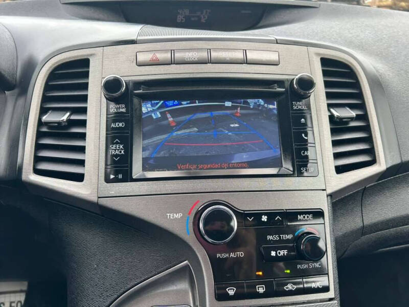 2014 Toyota Venza LE