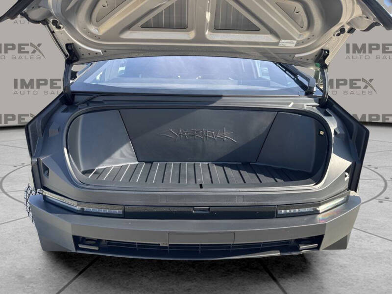 2024 Tesla Cybertruck