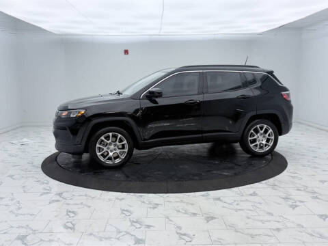 2024 Jeep Compass Latitude Lux
