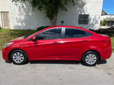 2016 Hyundai Accent SE