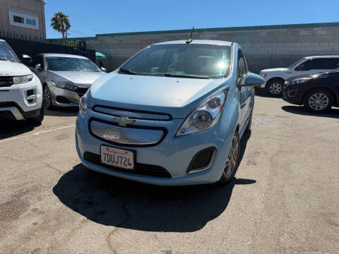 2014 Chevrolet Spark EV 2LT