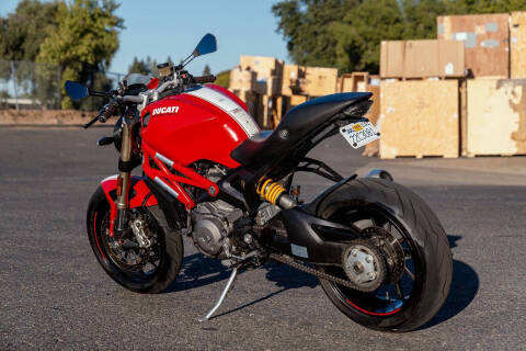 2013 Ducati Monster 1100 EVO