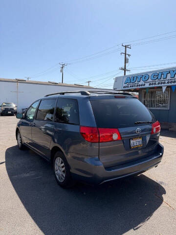 2007 Toyota Sienna CE 7-Passenger