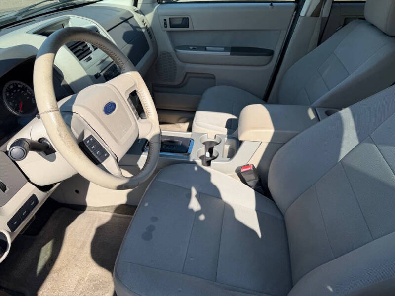 2010 Ford Escape XLT