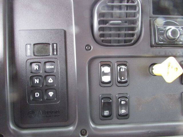 2017 Freightliner M2 106