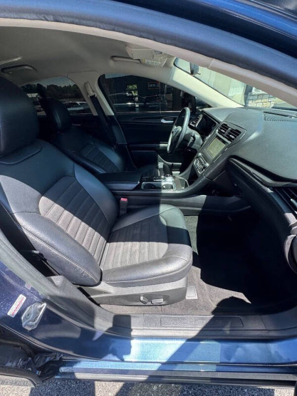 2018 Ford Fusion SE