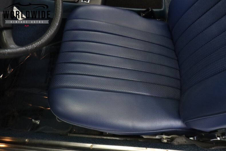 1975 Mercedes-Benz 450-Class