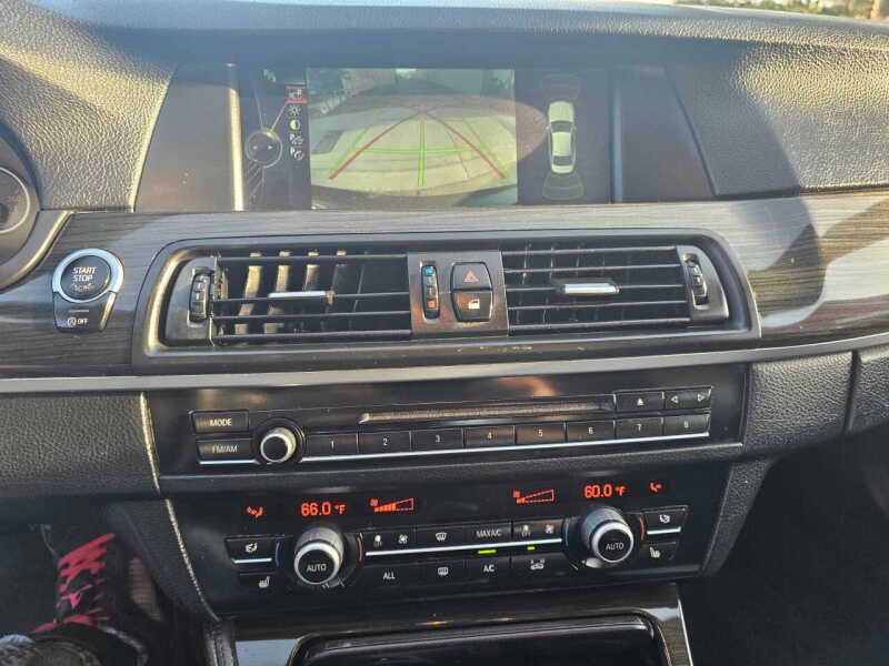 2013 BMW 5 Series 528i