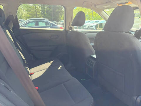 2024 Nissan Rogue S