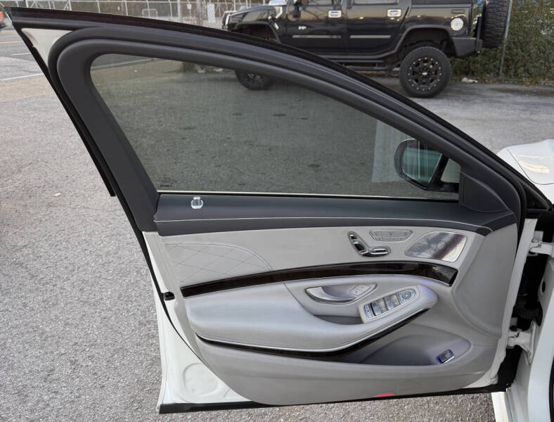 2015 Mercedes-Benz S-Class S 550