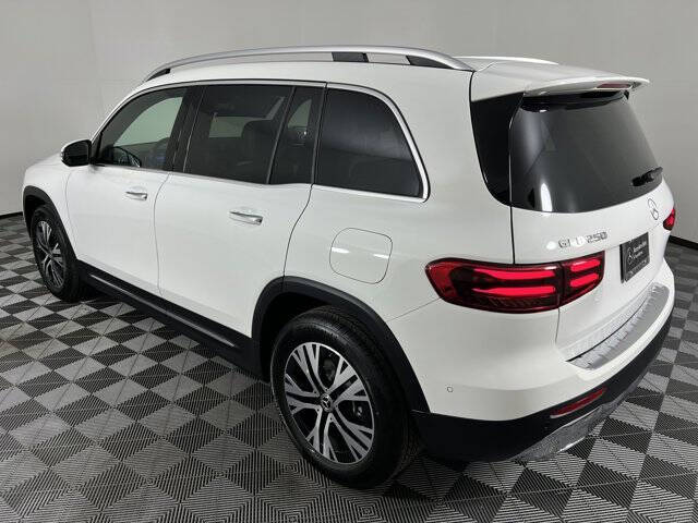 2025 Mercedes-Benz GLB GLB 250
