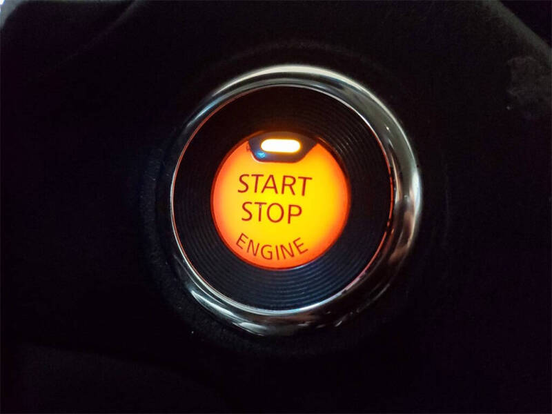 2013 Nissan Pathfinder SV