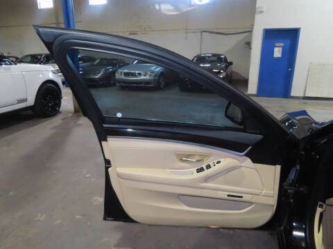 2014 BMW 5 Series 528i