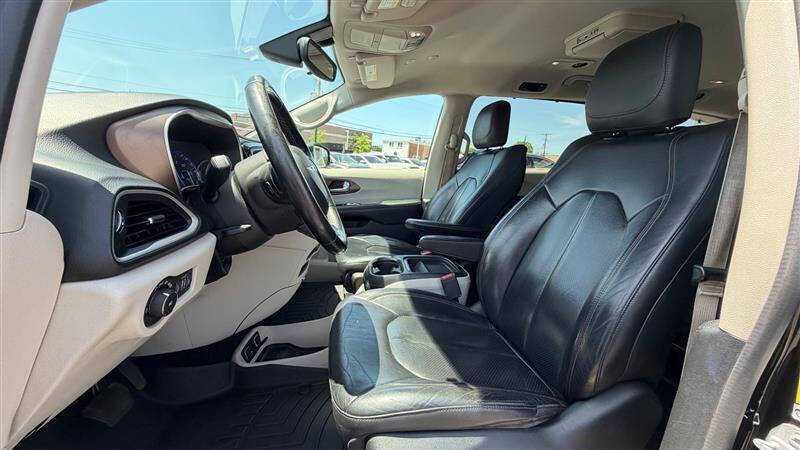 2018 Chrysler Pacifica Touring L