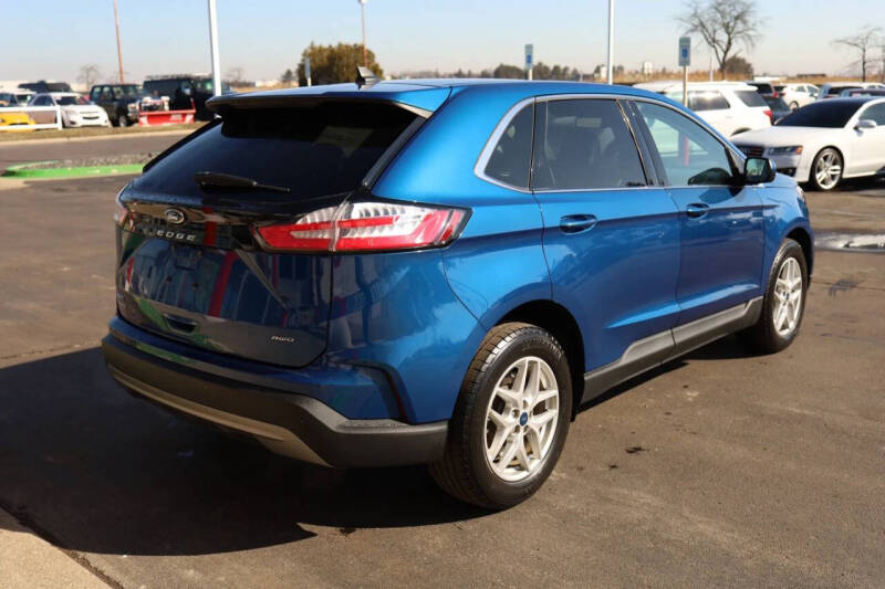 2022 Ford Edge