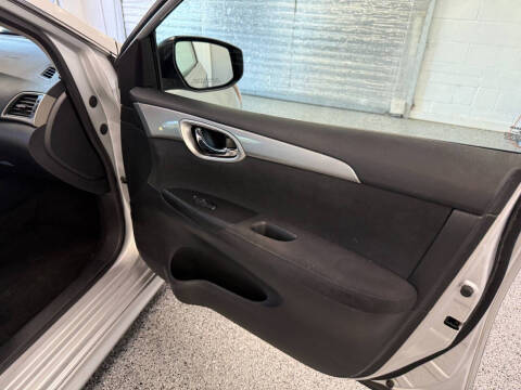2013 Nissan Sentra SR