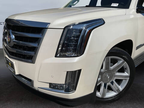 2015 Cadillac Escalade Luxury