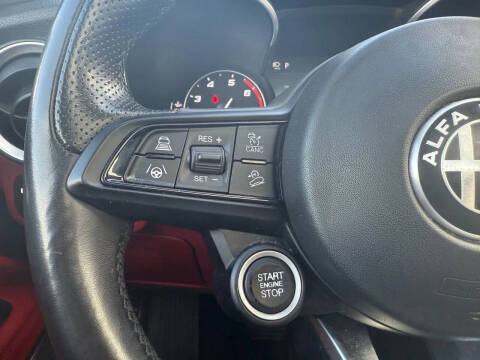 2021 Alfa Romeo Stelvio