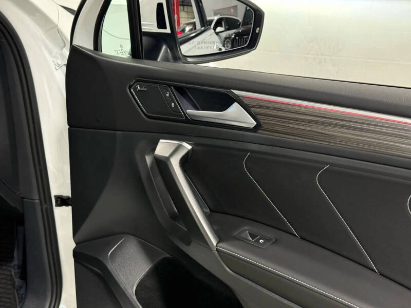 2024 Volkswagen Tiguan SEL R-Line 4Motion