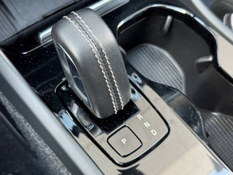 2021 Volvo XC40 Recharge Pure Electric P8