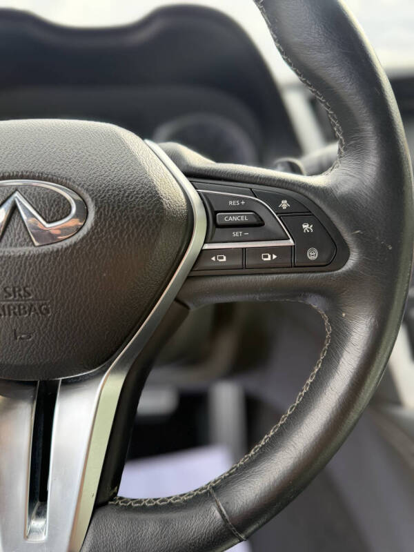 2017 Infiniti Q60 Red Sport 400