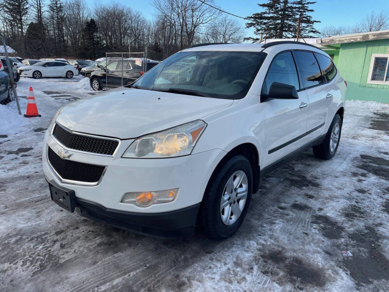 2011 Chevrolet Traverse LS