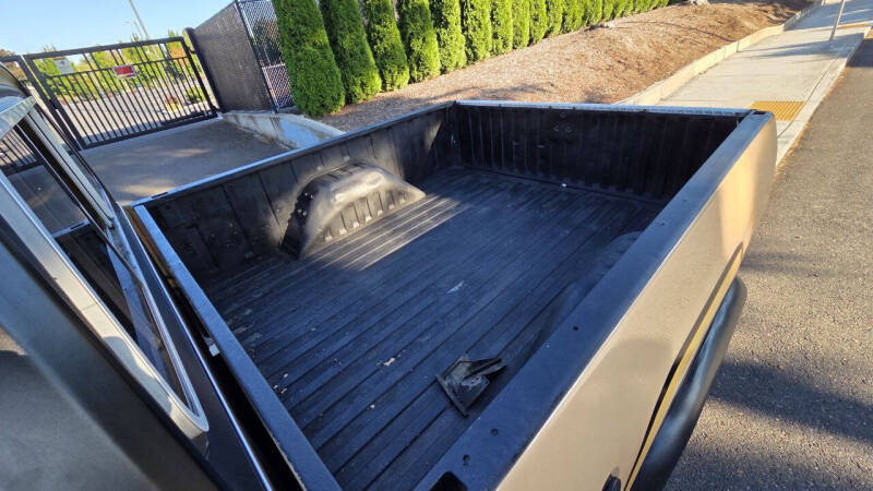 1977 Dodge D150 Pickup