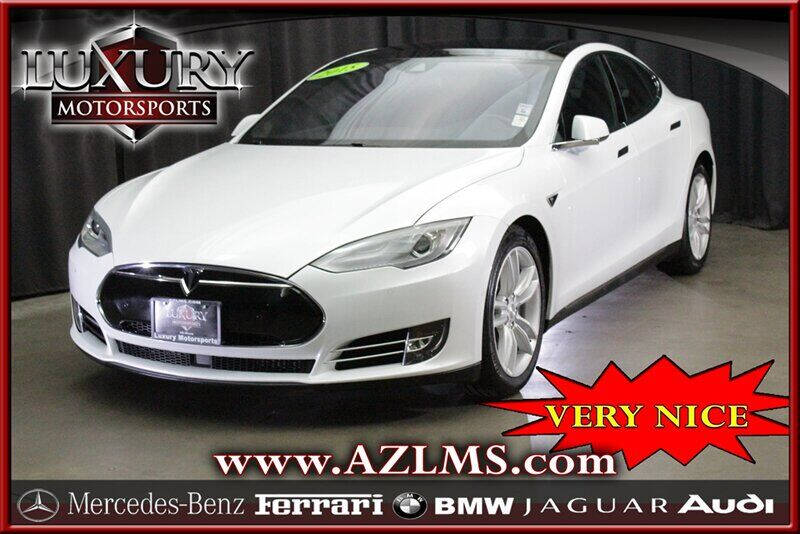 2015 Tesla Model S 90D