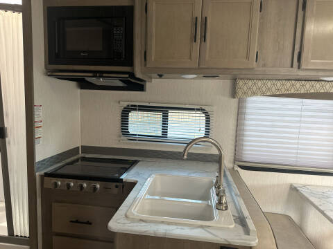 2020 Coachmen RV CAMPER