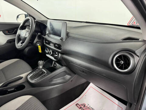 2022 Hyundai Kona SE