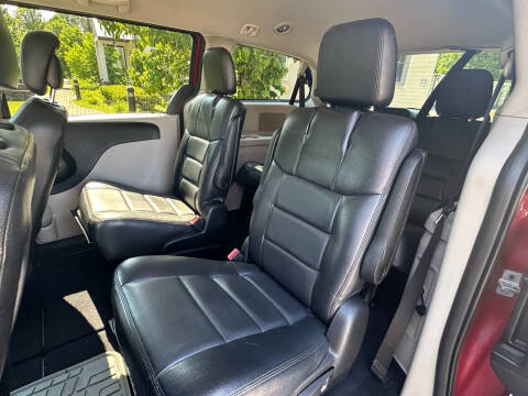 2013 Dodge Grand Caravan American Value Package