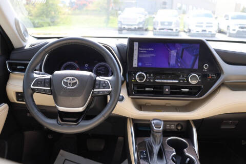 2023 Toyota Highlander Limited