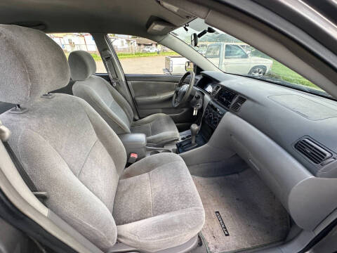 2004 Toyota Corolla CE