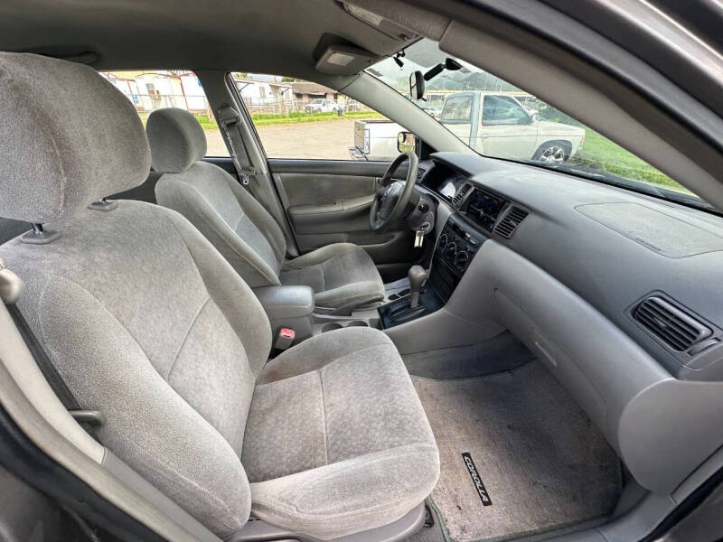 2004 Toyota Corolla CE