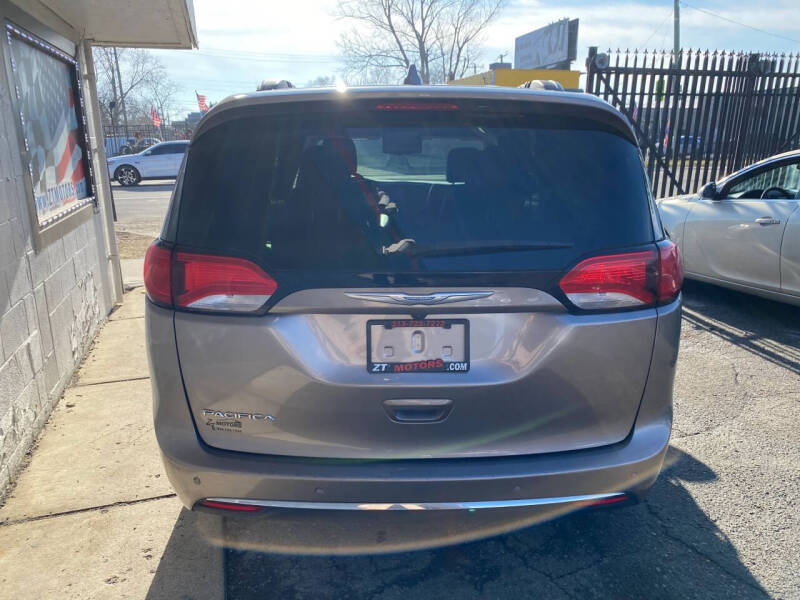 2017 Chrysler Pacifica