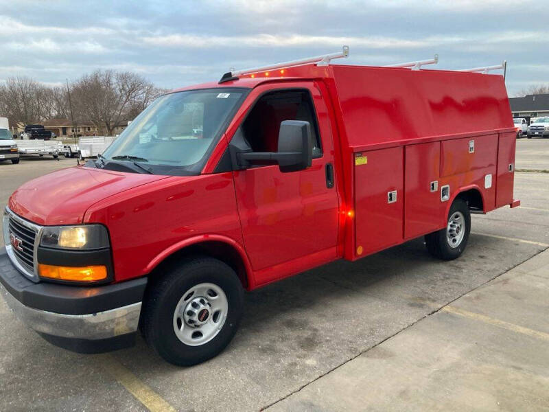 2025 GMC Savana 3500