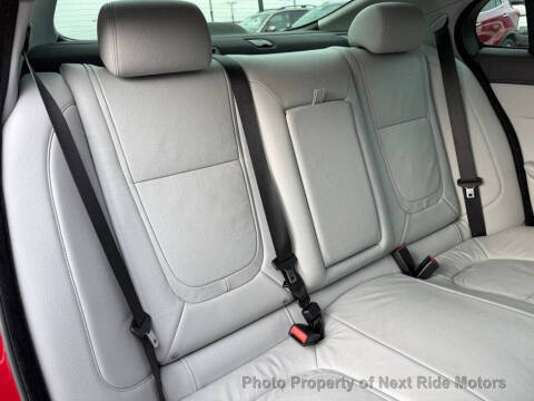 2015 Jaguar XF 2.0T Premium