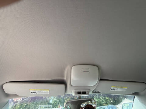 2010 Volkswagen New Beetle