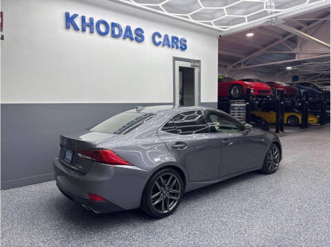 2017 Lexus IS 200t