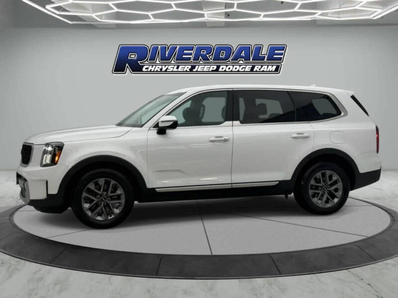 2023 Kia Telluride LX
