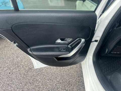 2019 Mercedes-Benz A-Class A 220