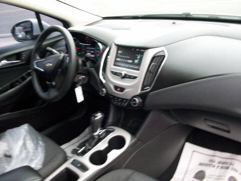 2018 Chevrolet Cruze LS Auto