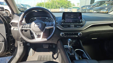 2024 Nissan Altima 2.5 SR