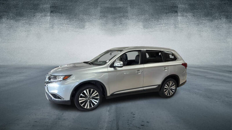 2020 Mitsubishi Outlander