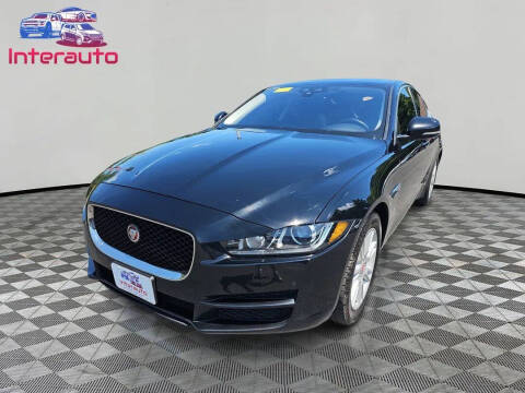 2019 Jaguar XE