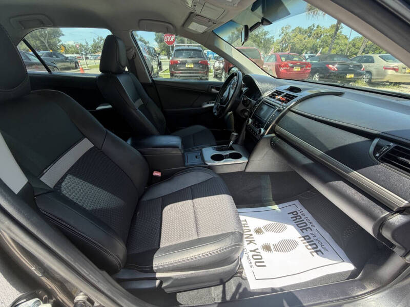 2012 Toyota Camry SE