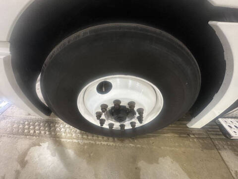 2020 Freightliner Cascadia